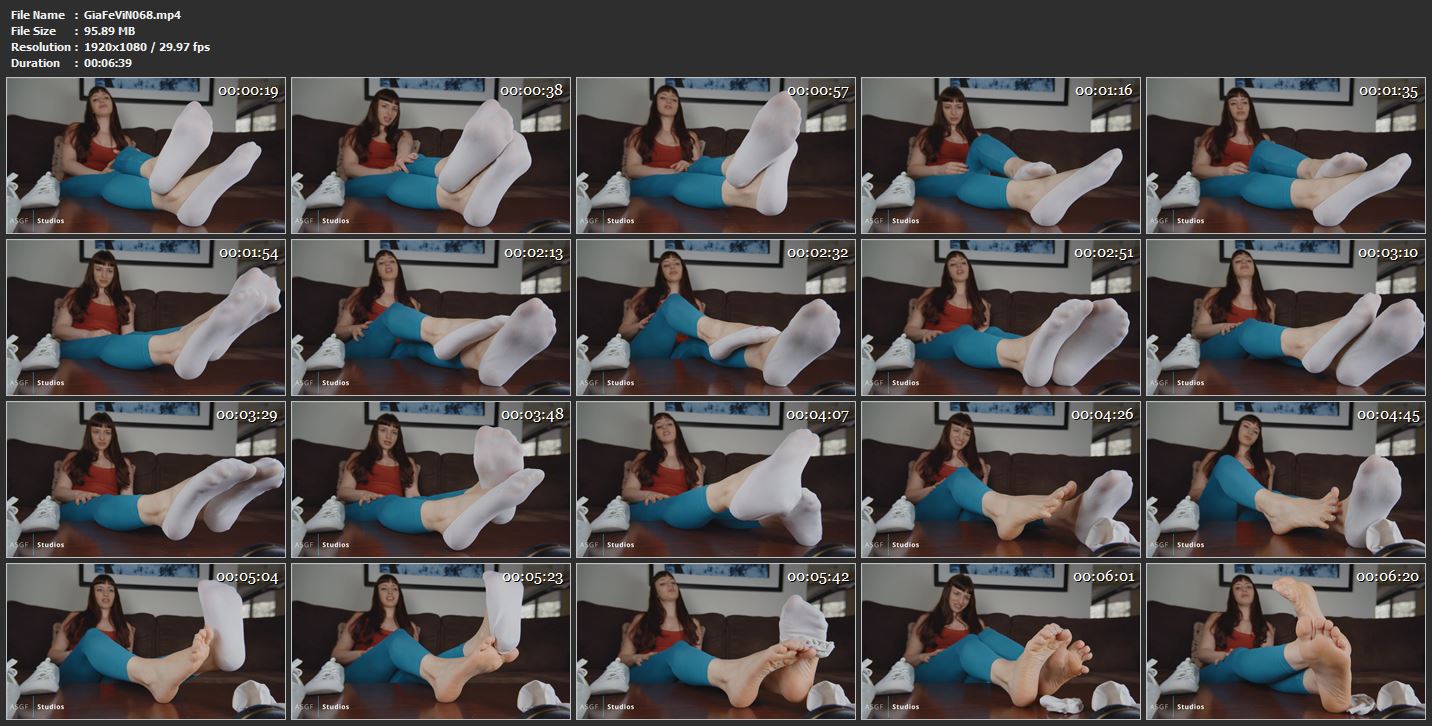 Karly Sock Strip - GIANTESS FETISH VIDS / ASGF STUDIOS - FULL HD/1080p/MP4